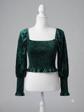 MI AMI for Francesca's Emerald Velvet Crop Top - Size L - Smocked Puff Sleeve